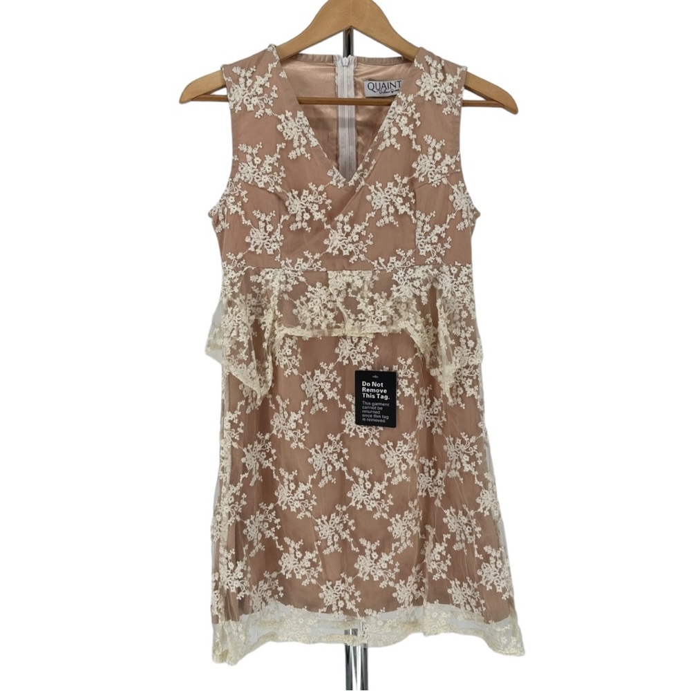 Quaint by Durlana Quantas Ivory Lace Sleeveless V Neck Dress size 34/XS NWT